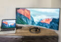 Der Asus-Monitor versteht sich problemlos mit dem MacBook.