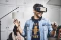 Auch mit VR-Brillen ist er kombinierbar.