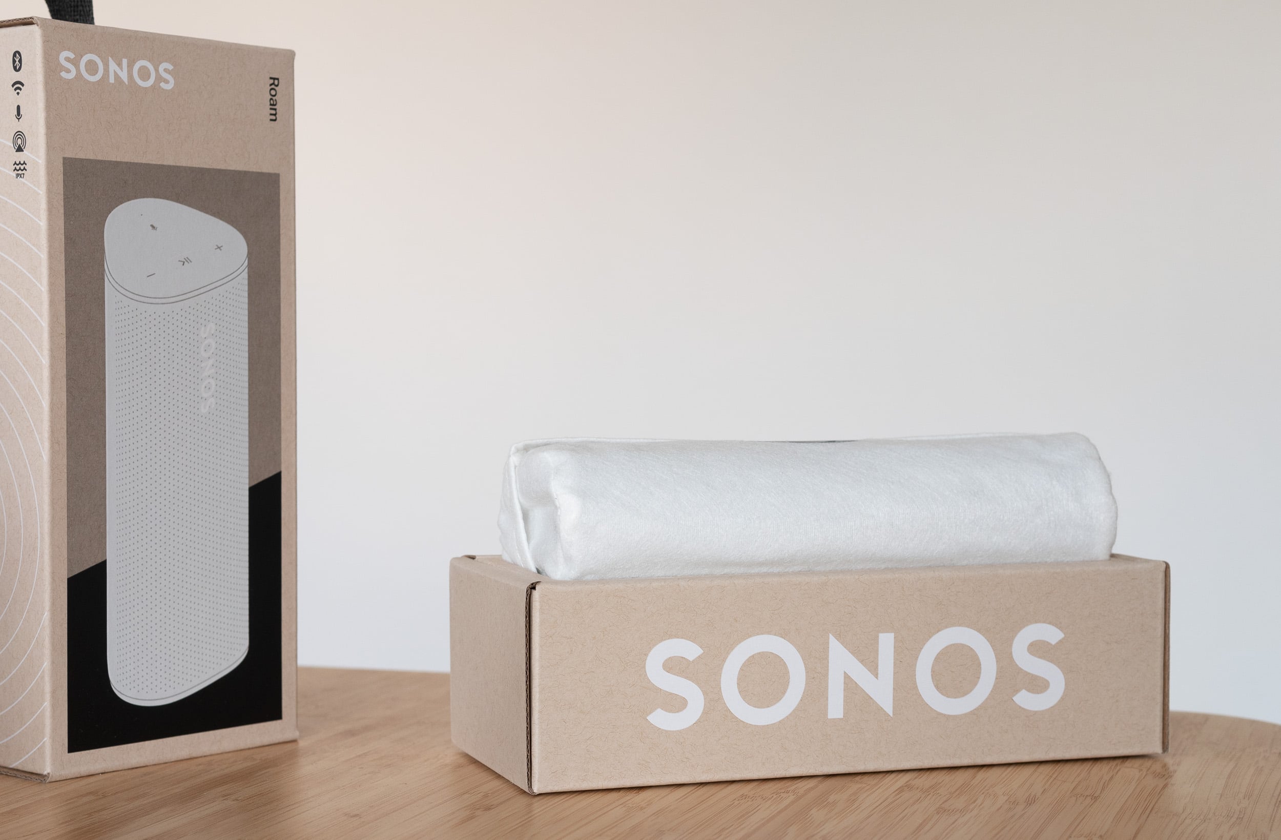Sonos Roam in geöffneter Verpackung